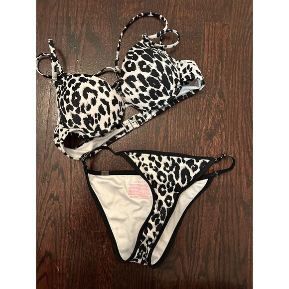 Victoria's Secret Animal Print Bikini Set Top 34A Bottom Size Small - Picture 1 of 12